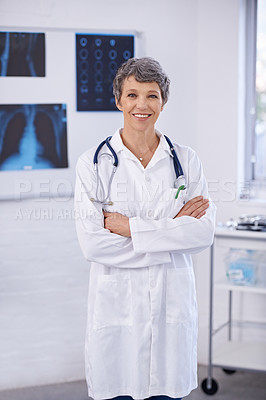 Buy stock photo Senior doctor, woman and arms crossed in portrait, radiology for surgery with anatomy scan and healthcare. Medical professional, treatment and surgeon in room for xray, medicine and confident expert