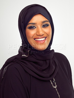 Buy stock photo Islamic woman, smile portrait and hijab for religious fashion, culture clothes and happiness n white background. Muslim girl, face and happy, religion head scarf and Arabic beauty isolated in studio 