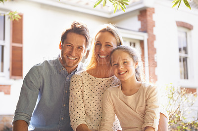Buy stock photo New house, portrait and happy parents, child or family with luxury home, real estate or property building, mansion or sale. Relocation happiness, homeowner and bonding woman, man or outdoor kid smile
