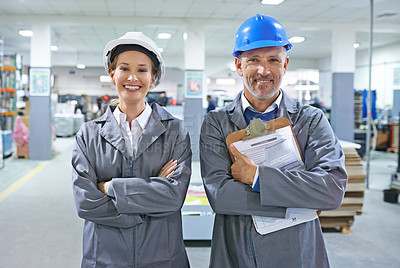 Buy stock photo Portrait, people or paper in hard hat, logistics or product delivery in warehouse building. Mature man, happy woman or clipboard in document, stock or shipping administration as supply chain project