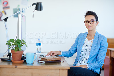 Buy stock photo Business woman, confidence and portrait at computer for creative project, planning or copywriting career. Face of a young professional editor, writer or person in glasses at desktop for startup