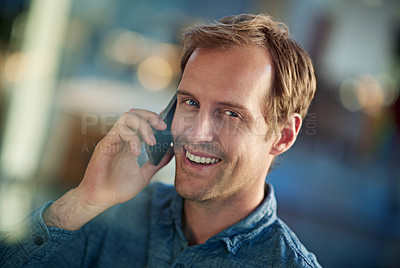 Buy stock photo Businessman, phone call and portrait with smile in office, networking or speaking with mobile in workplace. Tech, cellphone and happy man on smartphone in discussion, business deal or conversation