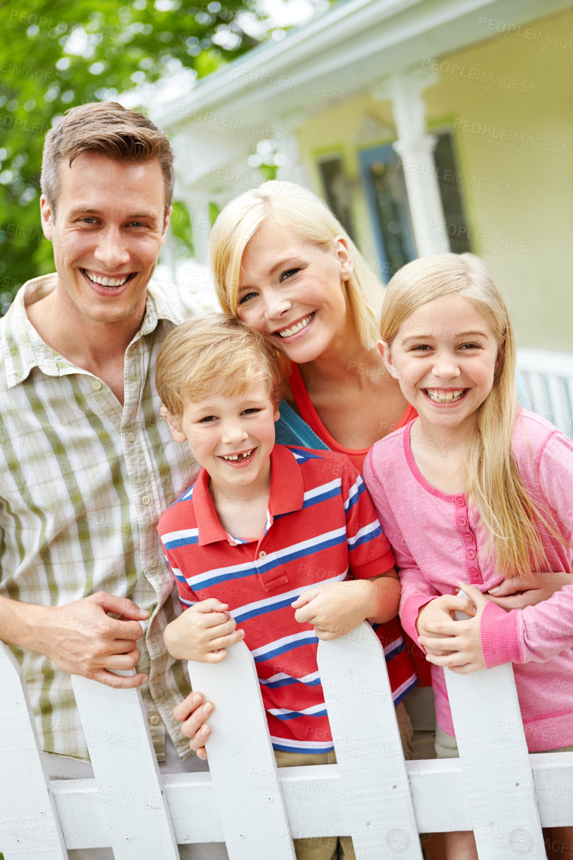 Buy stock photo Family, happy or portrait at new home with love, investment opportunity or care in Australia. Parents, children or hug at fence with trust, property security or excited for relocation to neighborhood