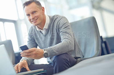 Buy stock photo Portrait, corporate or business man with phone for invest strategy, finance growth or financial review. Smile, airport or manager with smartphone for planning, data analysis or investment research