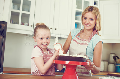 Buy stock photo Frosting, cake and portrait with mother and child in kitchen for baking, ingredients or recipe learning. Cooking, decoration and baker with girl and woman in family home for support, dessert and food