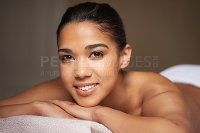 Buy stock photo Happy girl, beauty portrait or massage to relax for zen resting or wellness physical therapy in luxury spa resort. Face of woman smiling in salon for body healing treatment or natural holistic detox 