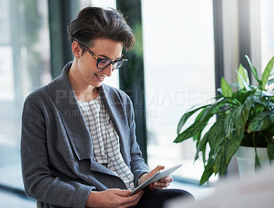Buy stock photo Business woman, smile and tablet in office for web project, career review online and email feedback on digital report. Mature female person, happy and tech for internet research in company on mockup
