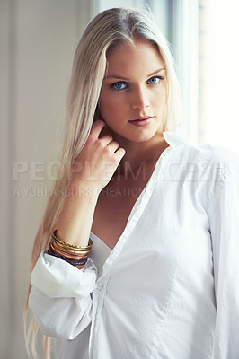Buy stock photo Portrait, woman and thinking for idea with fashion in bedroom with hand on face. Norway, female person and blonde hair for looking with expression for vision in clothes, casual and style with jewelry