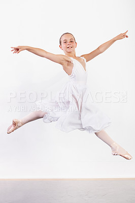Buy stock photo Jump, dance and girl in ballet studio with pose, balance and performance class for children. Movement, talent and young ballerina dancer with pride, confidence and creative art at learning academy.