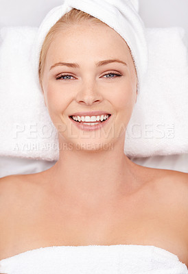 Buy stock photo Spa, portrait and happy woman relax in a bed for hair, beauty or scalp massage at resort from above. Luxury, face and female client smile with body, treatment or head steam cleanse at wellness salon