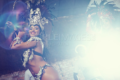 Buy stock photo Smile, festival or happy woman in costume or portrait for celebration, music culture or band in Brazil. Night event, party or girl dancer with energy at carnival, parade or fun show in Rio de Janeiro