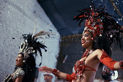 Buy stock photo Night, carnival or women in costume dancing for celebration, music culture or samba in Brazil. Girl friends, party or dancers with rhythm or fashion at festival, parade or show in Rio de Janeiro 