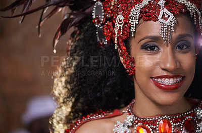 Buy stock photo Woman, portrait and samba dancer at night for carnival season in Rio de janeiro, celebration and happy with costume for culture. Female person, festival and unique fashion for performance at parade