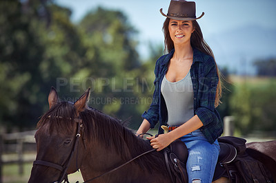 Buy stock photo Woman, portrait and horse or countryside ranch in nature as equestrian for adventure, training or cowboy hat. Female person, saddle and western cowgirl in Texas or farm environment, outdoor or rural