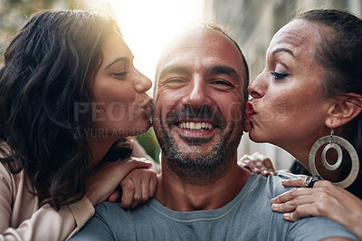 Buy stock photo Love, kiss and travel with couple of friends outdoor in city together for sightseeing or tourism. Journey, smile and street with happy group of people in urban town for adventure, holiday or vacation