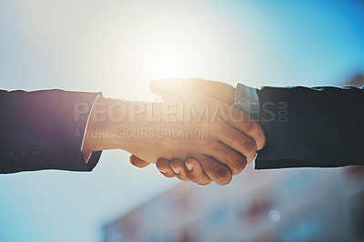 Buy stock photo Business people, city and shaking hands for real estate deal, property investment and b2b partnership agreement. Clients, realtor or investor handshake for thank you, success and outdoor meeting