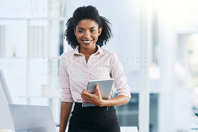 Buy stock photo Portrait, employee and woman with tablet, smile and research for project, confidence and feedback. Face, employee and agent with tech, internet and network with deadline, career ambition or planning