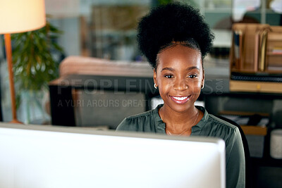 Buy stock photo Portrait of black woman at computer with smile in modern office, and African receptionist working at startup. Happy face of businesswoman in office, small business and consultant at management agency