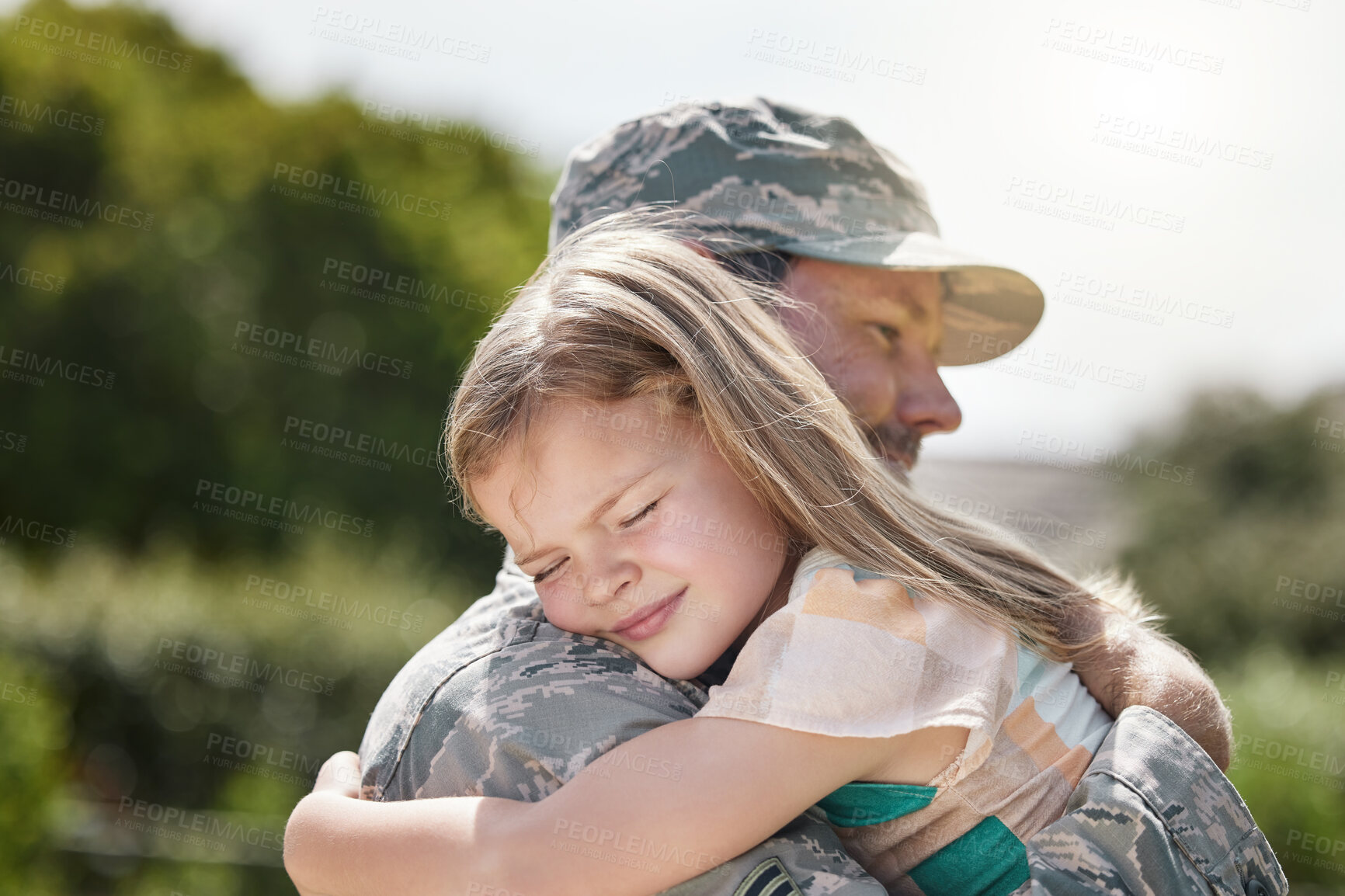 Buy stock photo Hug, soldier and love of child, outdoor and bonding with dad, reunion and return from military. Family, uniform and person with kid, nature and care of veteran, youth and father with support and army