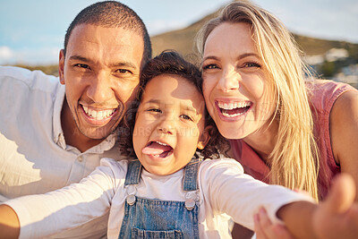 Buy stock photo Face selfie, comic and funny happy family on a trip, vacation or holiday outdoors. Portrait, love and caring mother, father and child together at beach taking pictures spending free time bonding.
