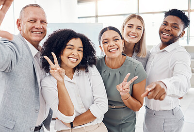 Buy stock photo Team building, selfie and happy business people at work enjoy bonding and taking a picture together to post it. Diversity, smile and excited friends having fun in the office after a marketing meeting