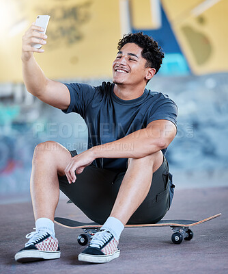 Buy stock photo Skateboard, selfie and man outdoor at an urban skate park for exercise, training and fun while taking a profile picture for social media. Gen z, skating and sports motivation content on a smartphone