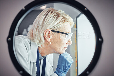 Buy stock photo Scientist, worker or laboratory autoclave equipment in medical research, vaccine temperature control or dna engineering. Zoom, thinking face or mature woman or science centrifuge machine for medicine