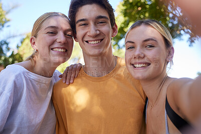 Buy stock photo Selfie, park and portrait of friends in summer enjoying holiday, vacation and weekend in nature. Freedom, happy lifestyle and group taking photo outdoors together for relaxing, adventure and carefree