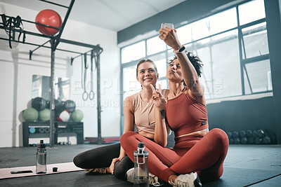 Buy stock photo Gym, phone or friends take a selfie with peace sign after fitness training, workout or exercise for social media. Memory, sports girls or happy women take a photo or picture relaxing on fun break
