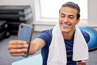 Buy stock photo Fitness, man and smile for selfie, social media or profile picture with towel after workout exercise or training at the gym. Happy sporty male vlogger or influencer smiling in happiness for vlog post