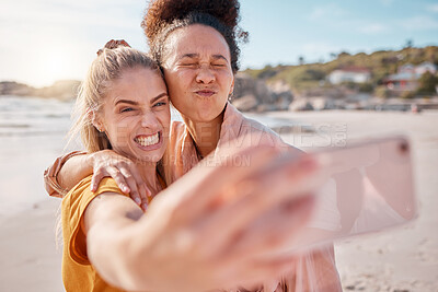 Buy stock photo Selfie, women and friends on beach, funny and summer vacation for break, bonding and playful together. Love, females or crazy ladies on seaside holiday, smartphone for pictures or memories of getaway