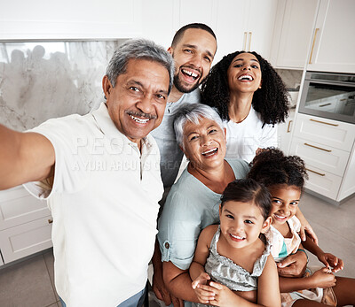 Buy stock photo Big family, selfie and portrait in home kitchen, bonding or having fun together. Love, happy memory or father, mother and grandparents with girls or kids, laughing or taking pictures for social media