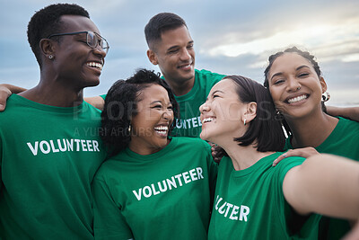 Buy stock photo Teamwork, selfie and smile with people on beach for sustainability, environment and climate change. Charity, earth day and social media with group of volunteer for recycling, energy and pollution