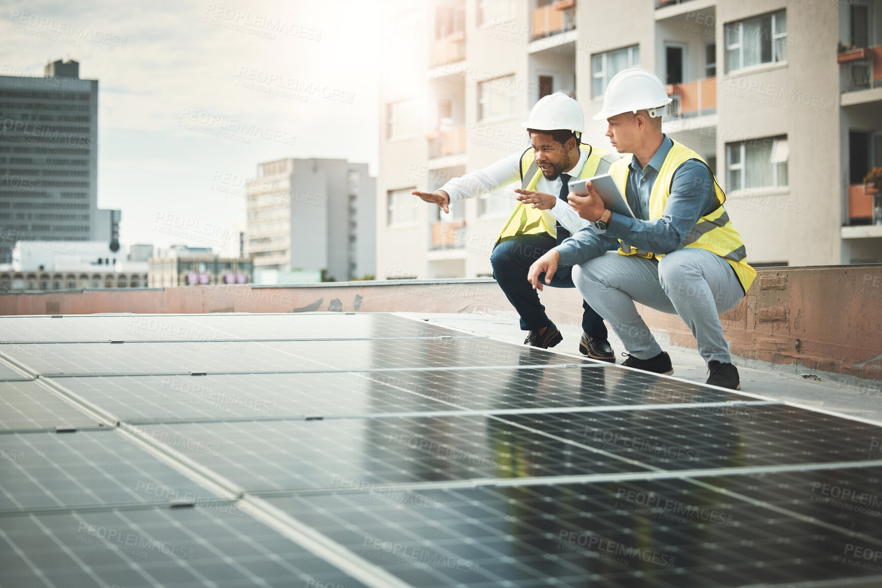 Buy stock photo Solar panels, teamwork and people with tablet for construction, maintenance and planning inspection. Sustainability, renewable energy and electricians with digital tech for photovoltaic electricity