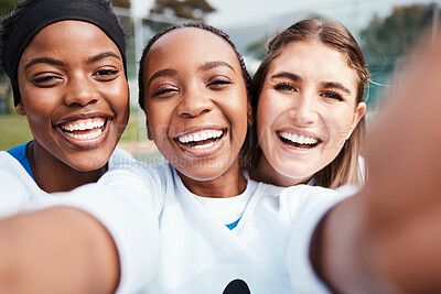 Buy stock photo Black woman, friends and portrait smile for selfie, vlog or sports team in social media outdoors. Happy sporty women smiling for profile picture, photo or online post in memory for netball sport day