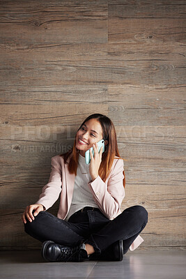 Buy stock photo Young business woman, floor and phone call with smile for networking, discussion and talk in modern office. Professional female, smartphone and listen for conversation, chat and space for mock up