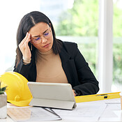 Headache problem, architect burnout and woman stress over development ...