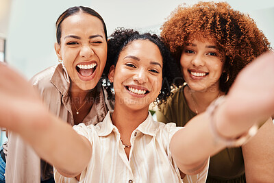 Buy stock photo Selfie, office or portrait of friends taking a photograph together for teamwork on workplace break. Fashion designers, smile or excited group of happy people in a picture for a social media memory
