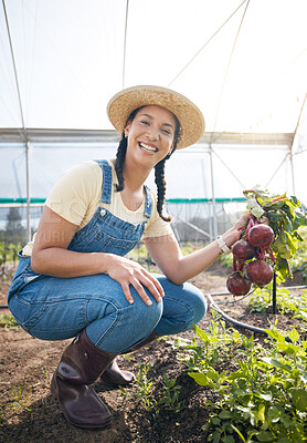 Buy stock photo Greenhouse, portrait of happy woman holding beetroot at sustainable small business in agriculture and organic food. Girl working at agro farm, vegetable growth in garden and eco friendly with smile.