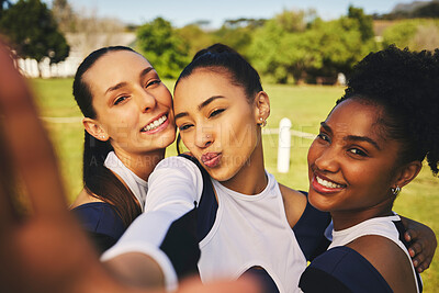 Buy stock photo Field, girl or cheerleaders in team selfie at a game with support in training, exercise or fitness workout. Female athletes, teamwork or happy sports women in a social media picture or group photo