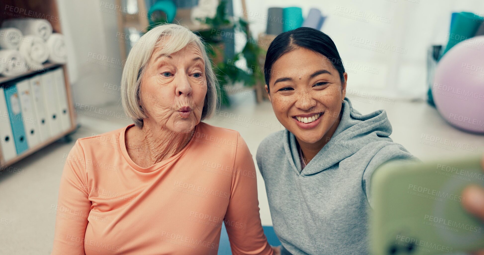 Buy stock photo Physiotherapist, selfie or old woman in physical therapy after mobility rehabilitation exercise and social media. Elderly patient, physiotherapy or senior person with pictures or photo with memory