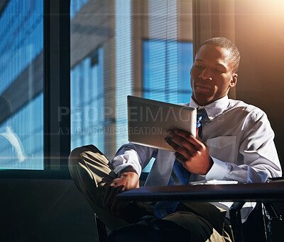 Buy stock photo Black man, tablet and employee at desk, reading and accountant for stock market website. Person, startup and entrepreneur for networking or check email, communication and app for business contact