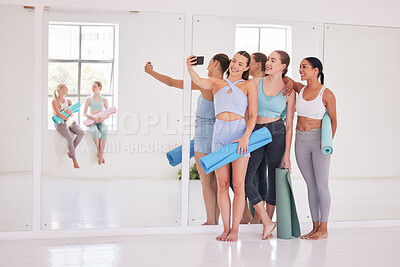 Buy stock photo Women, yoga studio and selfie with happy, fitness or wellness for mindful, wellbeing and health. Group of people, pose and gym for balance, class and smile for physical activity, training or practice