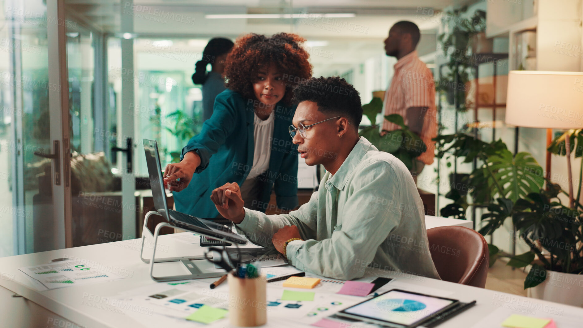Buy stock photo Teamwork, advice and business people in workplace, laptop and mentor with ad agency, meeting and feedback. Coaching, system training or employees in office, sales consultant or questions with help