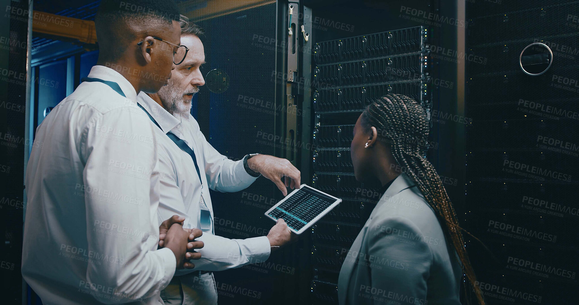Buy stock photo Server room, online and manager with people on tablet for cybersecurity, diagnostics test and maintenance. IT team, meeting and workers with boss for network, system database and technical support