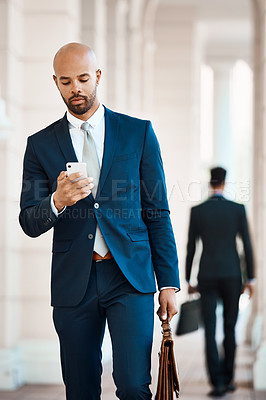 Buy stock photo Cellphone, reading and businessman in city with contact, email or networking for finance report. Technology, notification and male financial advisor with phone for communication on investment in town