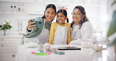 Buy stock photo Baking, selfie and mom in kitchen with generations for photography, memory or bonding together in home. Smile, mother and grandma with child or junior baker for capture moment or picture in house