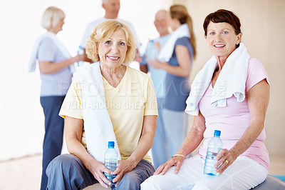 Buy stock photo Fitness, portrait or old women in club with break, cardio rest or bonding in workout hobby. Happy, cool down or friends in center with water bottle, team connection or recovery in retirement training