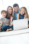 Browsing the online stores with the family 