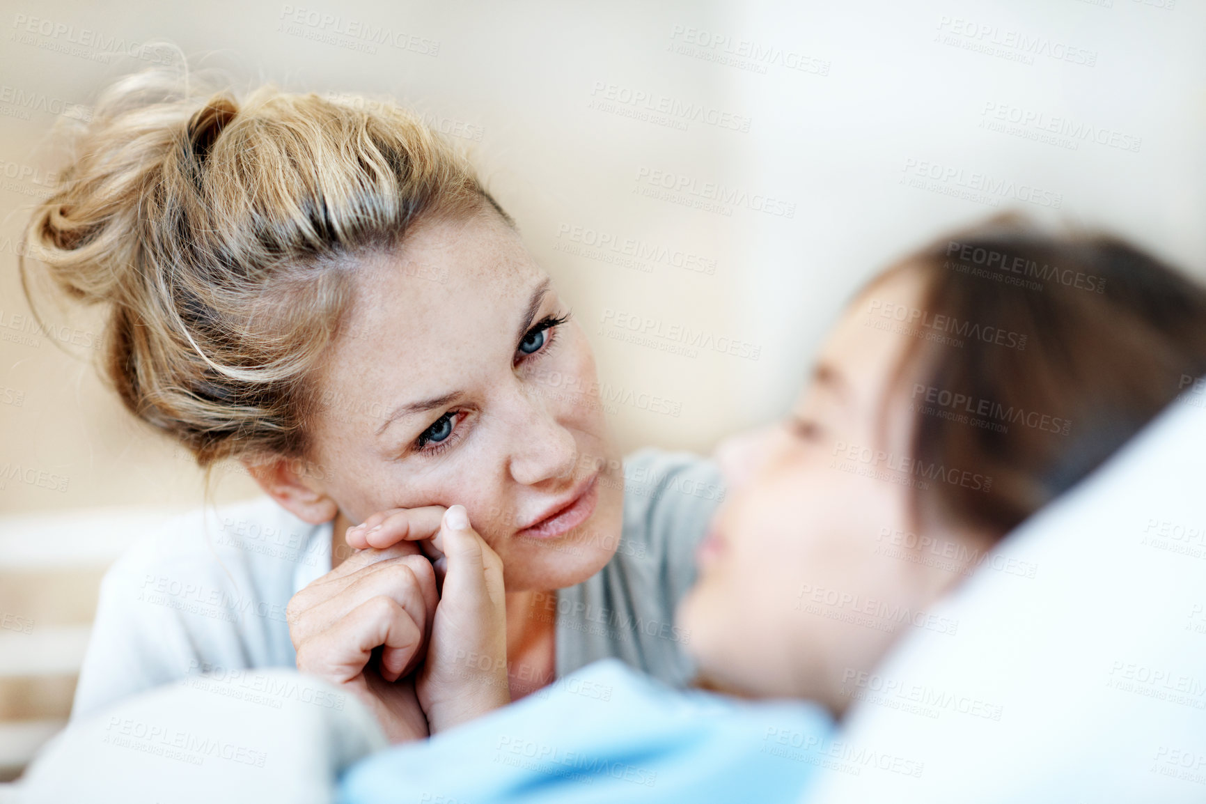 Buy stock photo Worried, mother or girl on hospital bed with holding hands, empathy or family fear in medical surgery. Health, sick child or mom with support, parent concern or diagnosis anxiety in patient procedure